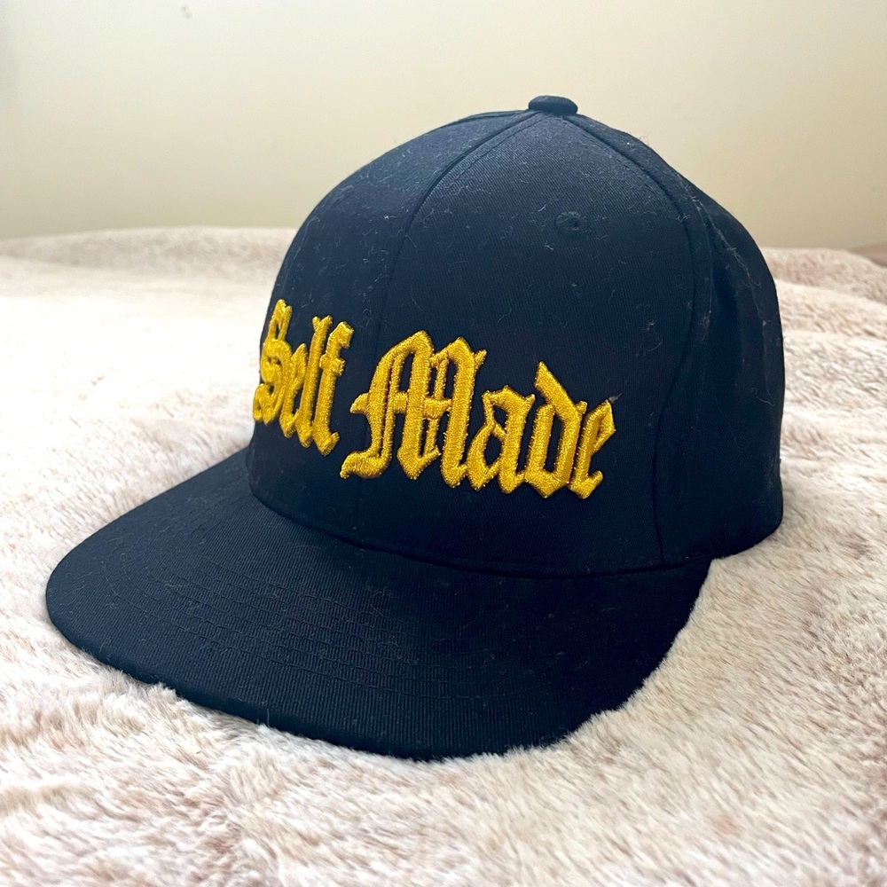 Hat - Picture 1 of 3